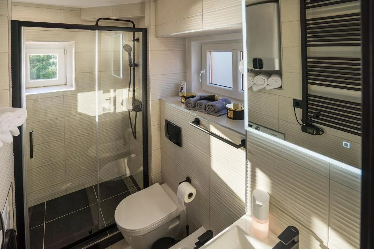 Studio Apartman Lenox Rijeka 0*,