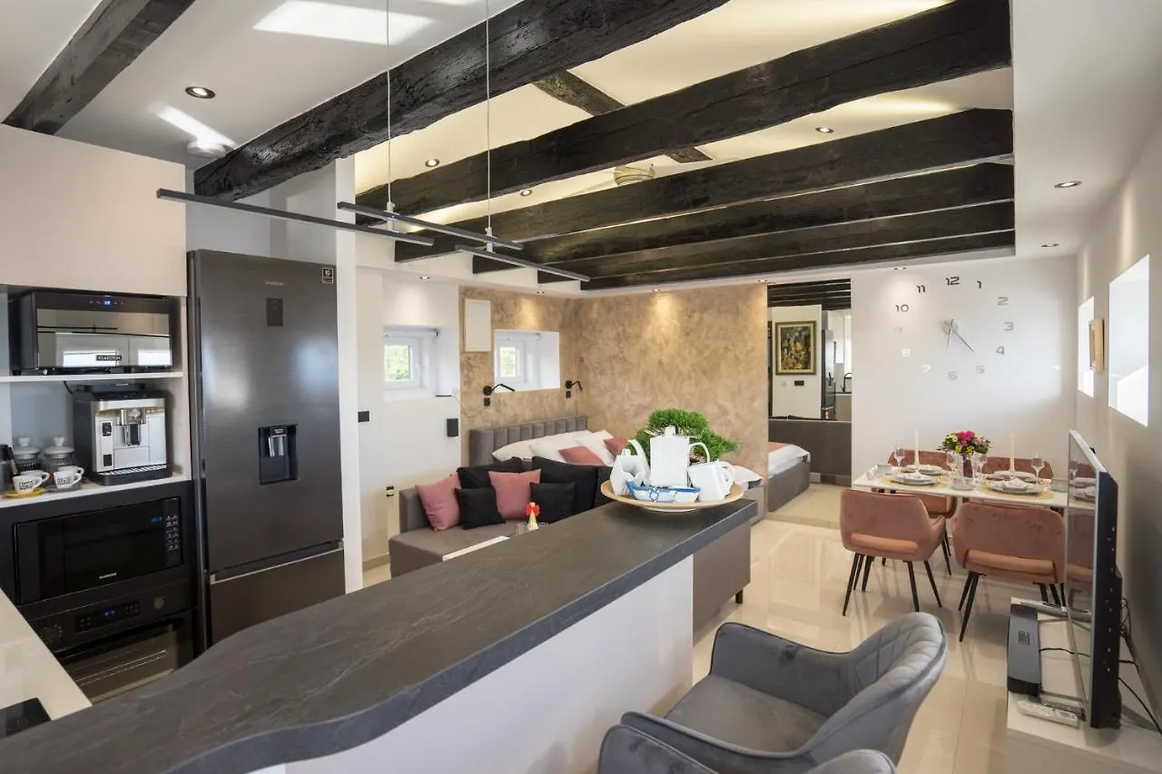 Studio Apartman Lenox Rijeka Croatia