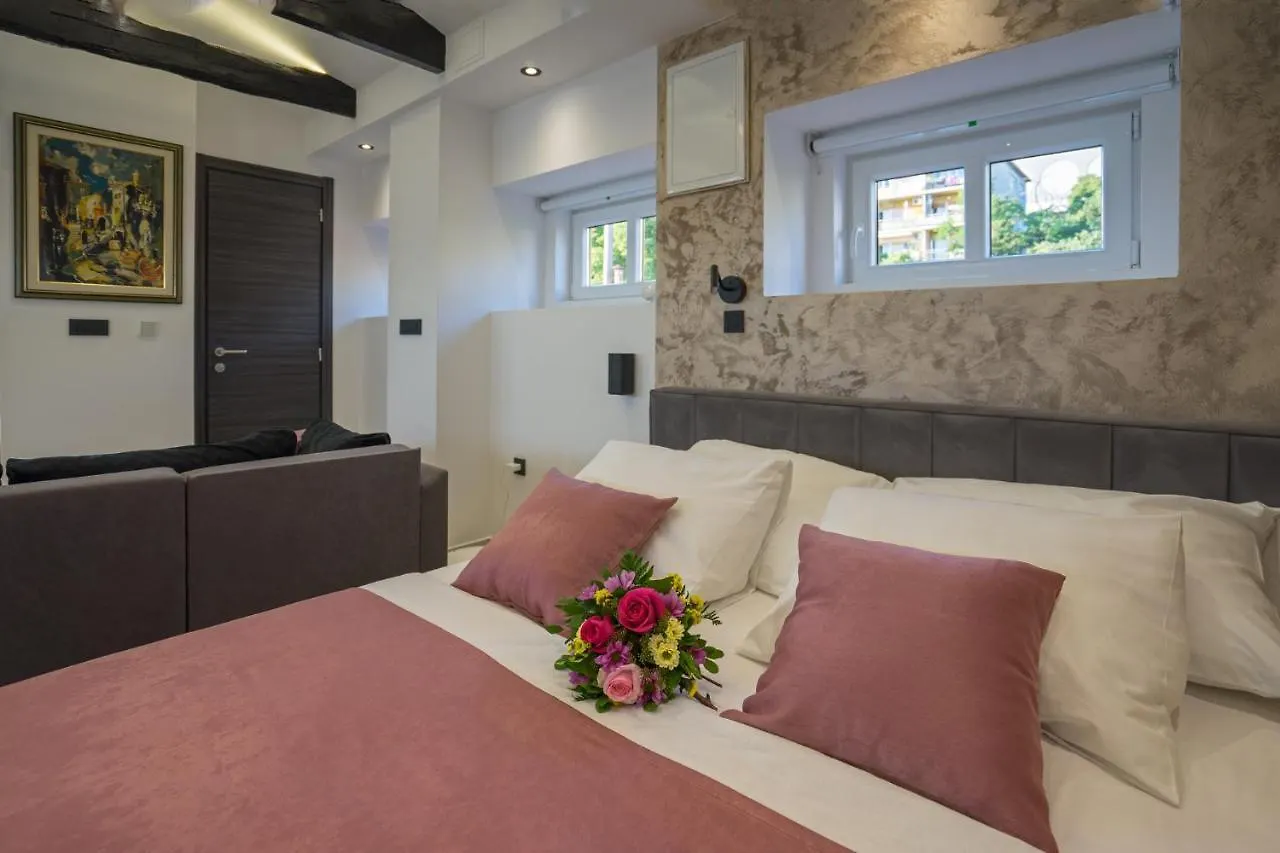 Studio Apartman Lenox Rijeka Apartment